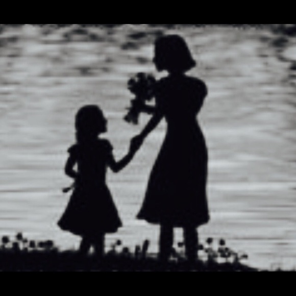 Meet your Posher, Priscilla - Picture 1 of 1